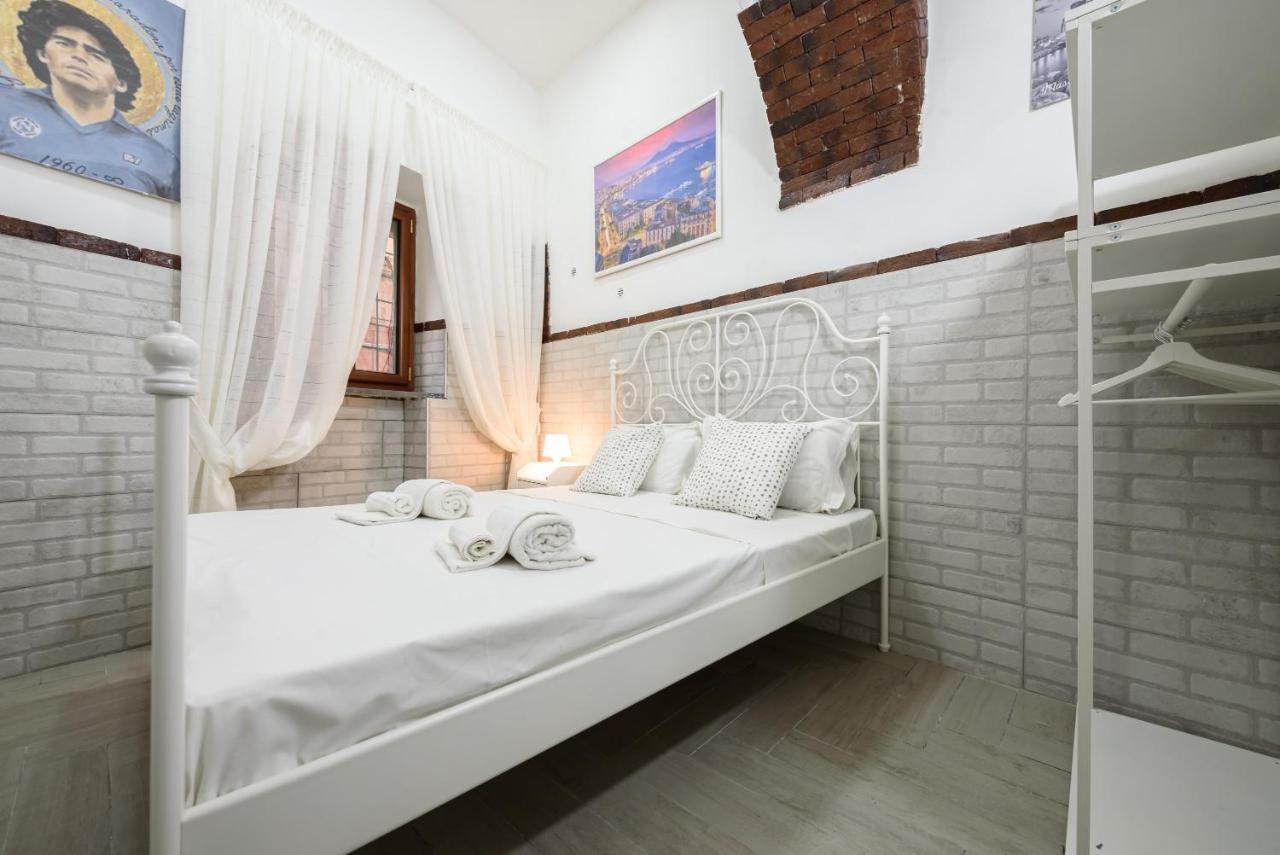 Esse Home Неаполь Екстер'єр фото